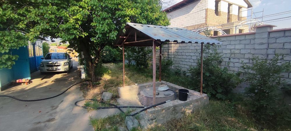 6 sotix Dacha sotiladi Parkent tumani soy boyida