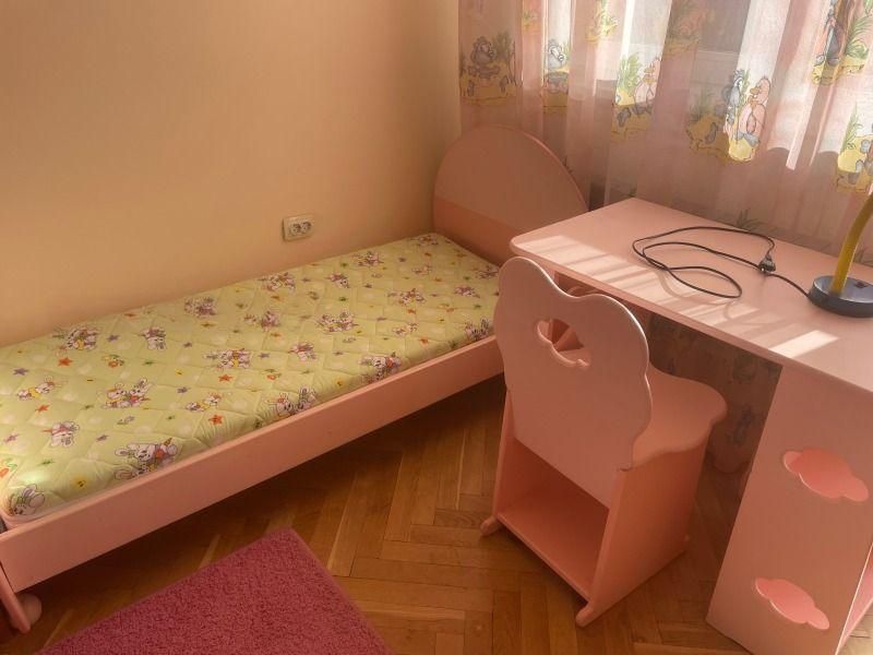 Тристаен апартамент под наем в ж.к. Гео Милев, 2221005