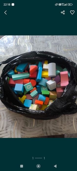 Продаю конструктор,кубики