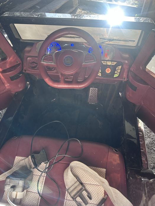 Продам электрокар детский