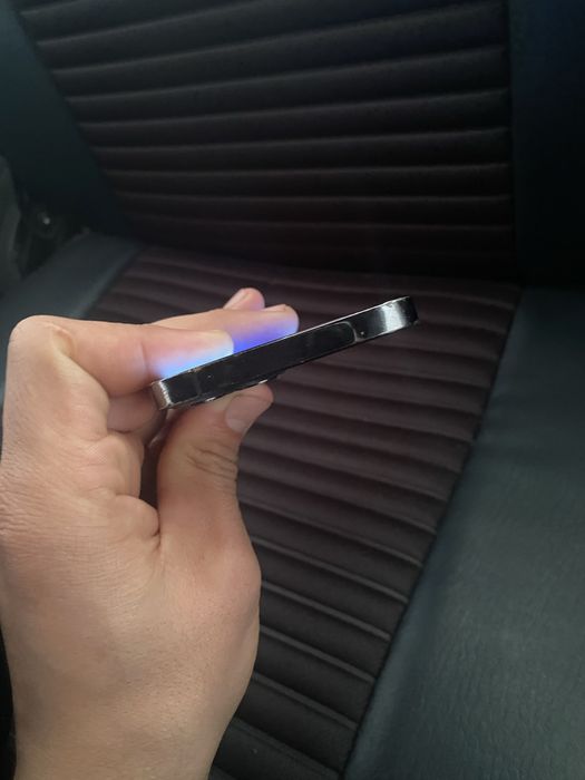 Iphone 12 pro sotiladi obmen bor