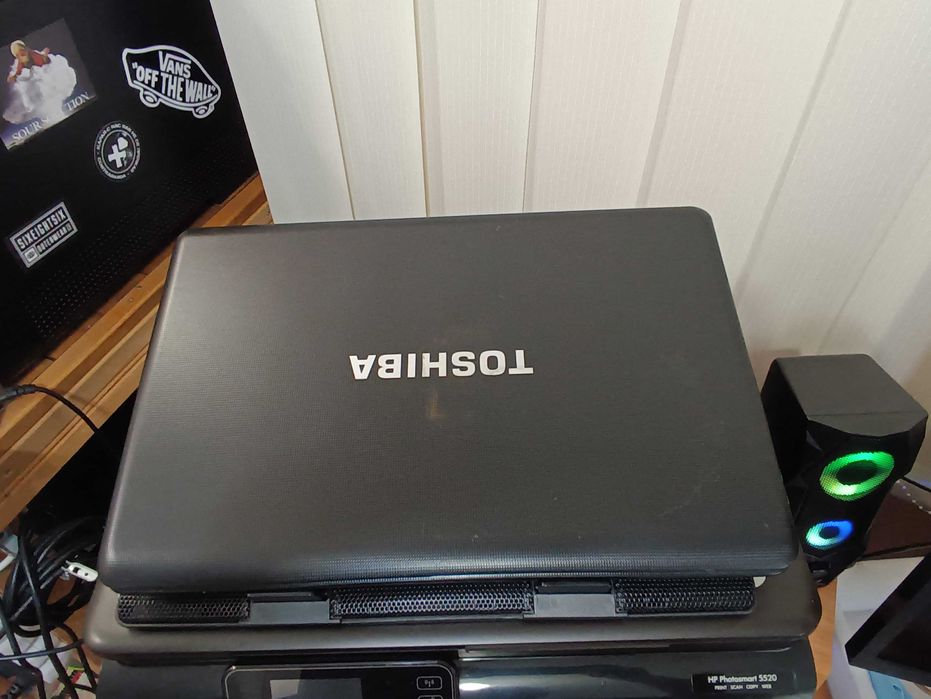 Лаптоп Toshiba C660-1VR / 15,6"