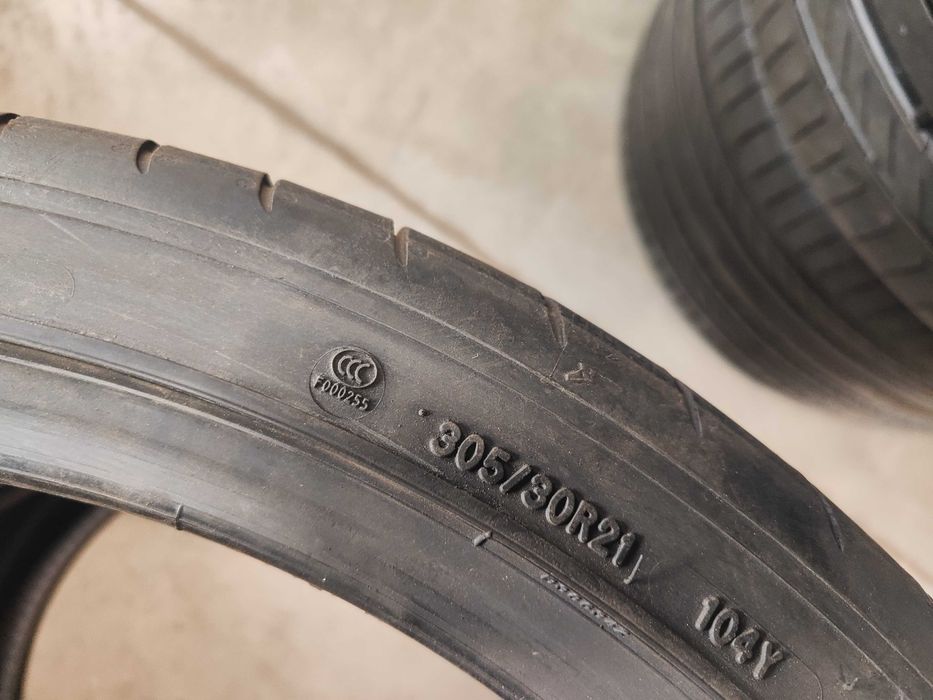 2бр.летни гуми 305/30/21 Goodyear