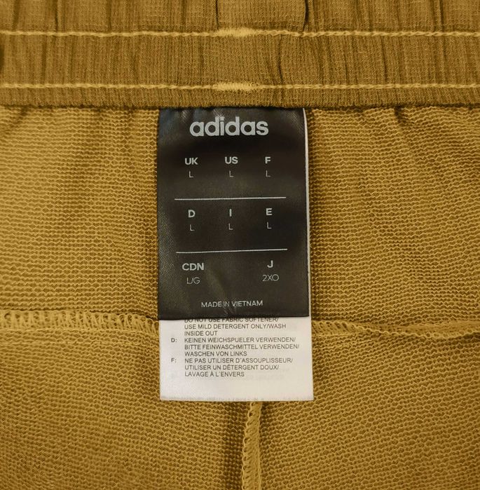 Pantaloni scurti Adidas Climalite Gold