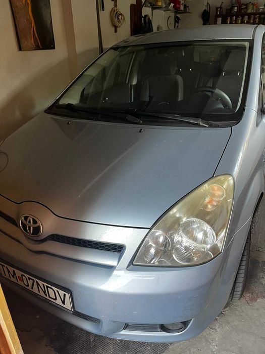 Toyota - Corolla Verso