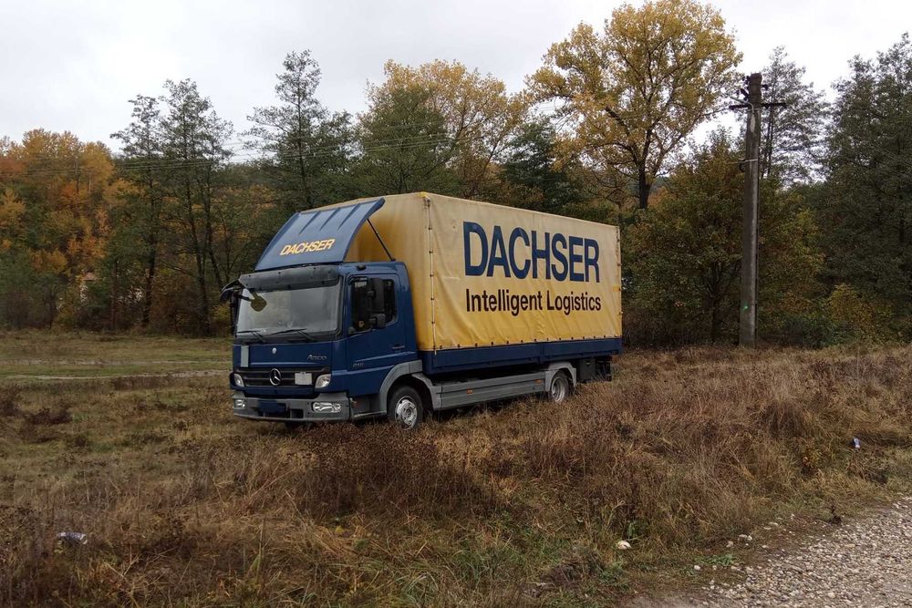 Camion Mercedes Benz Atego 818  2007 7.5 t  omologat apicol