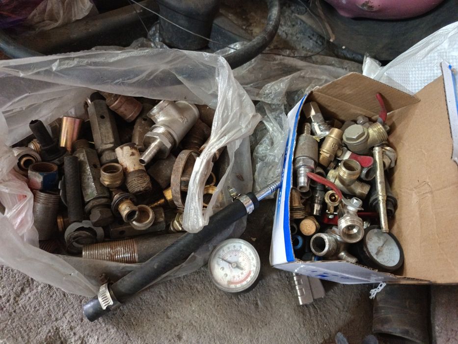 Анкера разные на выбор