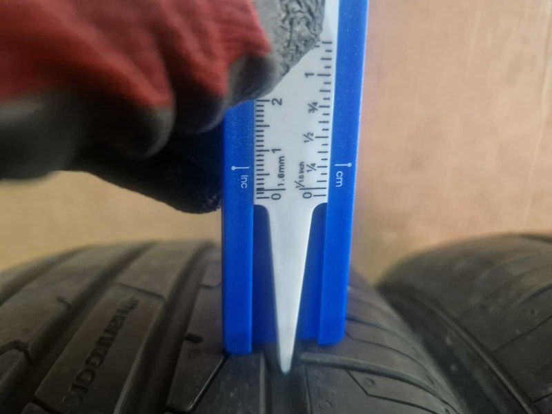 2 Hankook R16 205/60
летни гуми
DOT4123