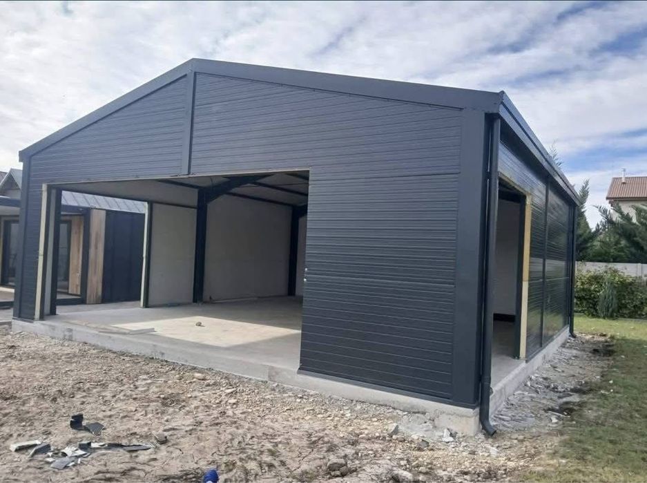 Vând structura metalica