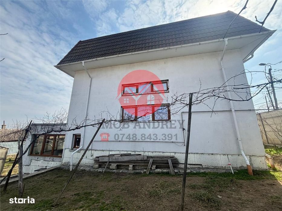 Vila ultracentrala Tulcea, 6 camere, 330 mp utili, teren 719 mp, veder