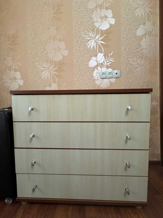 Спальный гарнитур б/у