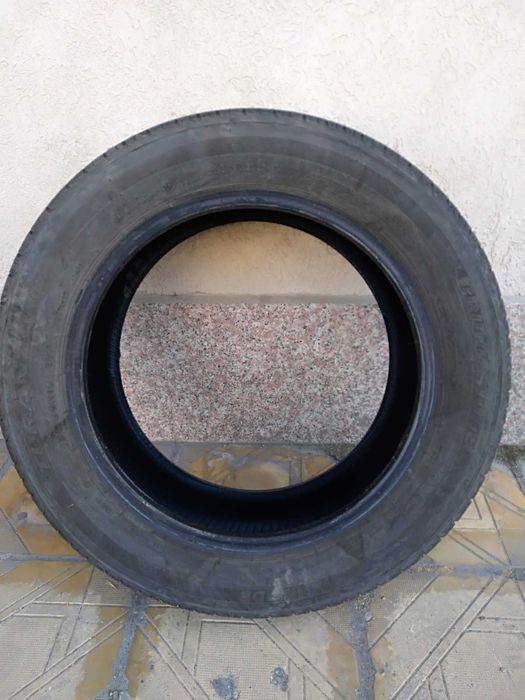 Лятна гума на Бриджстоун