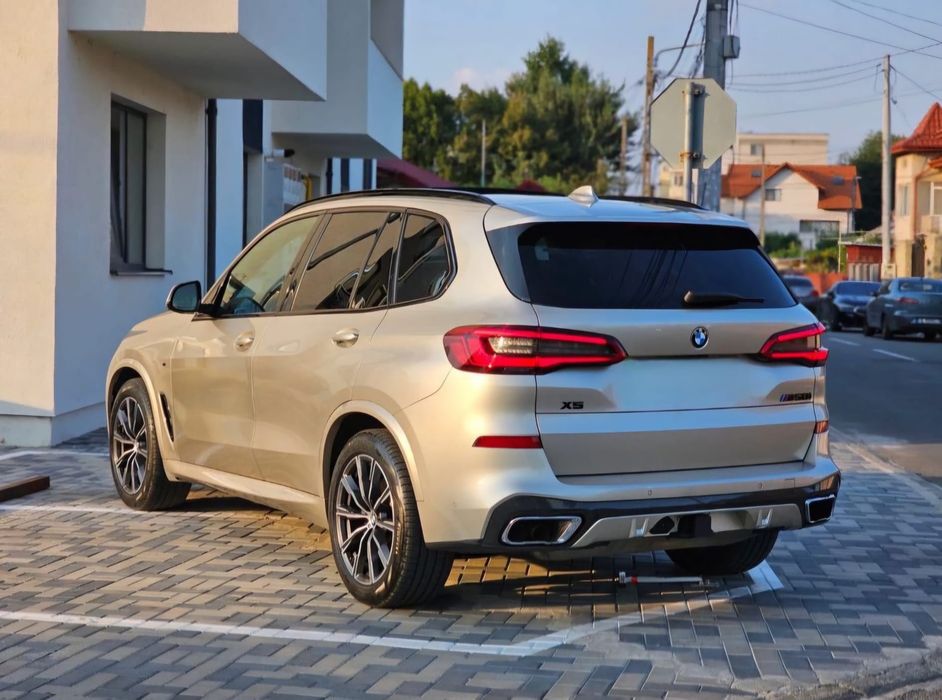 35500€ BMW X5 2019 BMW X5 M50i - Ventilation Proprietar Night Vision SkyLounge 96000km