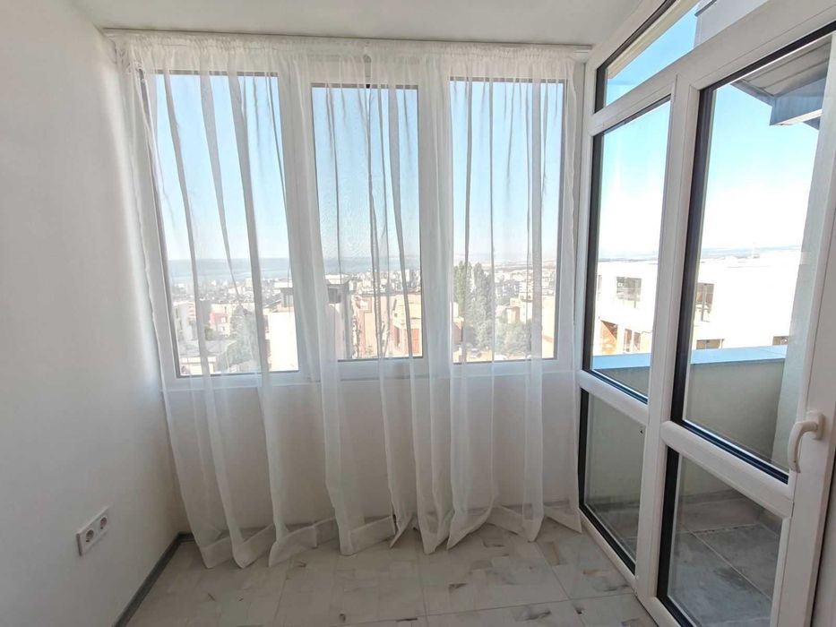 Дава се под наем Тристаен апартамент в Варна, Възраждане 3 - 70 кв.м за 550 € - Снимка #11
