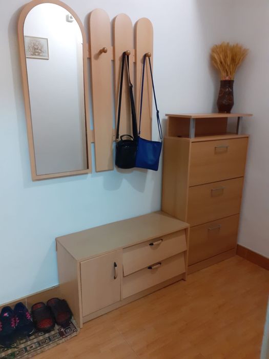 Proprietar - Inchiriez aprtament 2 camere decomandat