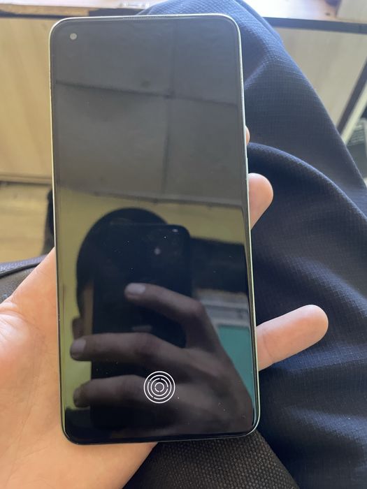 Продам отличный телефон oppo Reno 7 5G 128gb