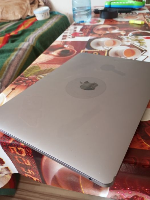 Makbook pro 13 inch