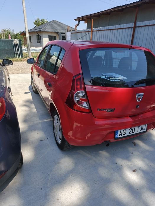 Vând Dacia Sandero