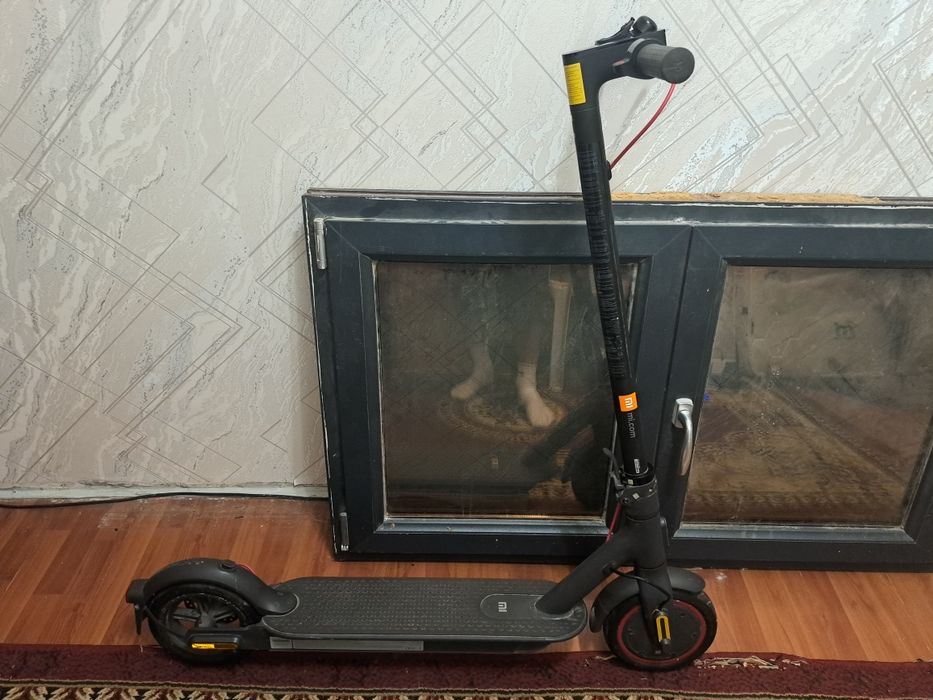 Электросамокат Xiaomi Mi Electric Scooter Pro2