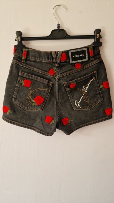 100% оригинални къси дънкови панталонки Versace