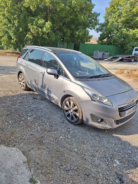 Пежо 5008 2015г 2.0хди 150кс