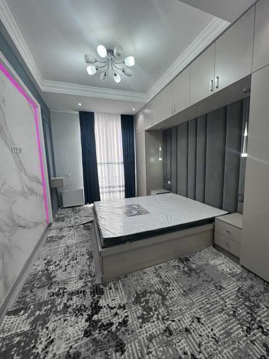 Аренда 2-х комнатная кв на метро Айбек