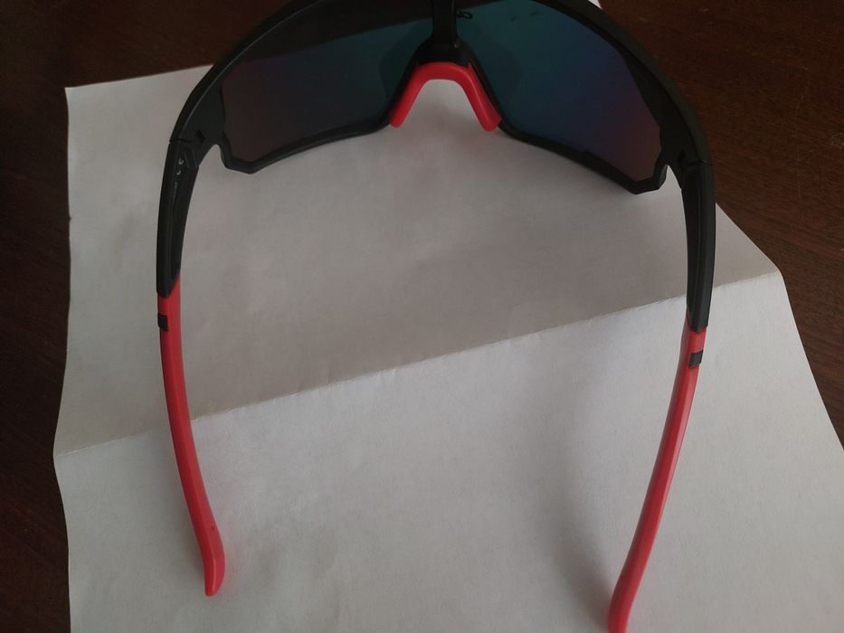 Очилата са като нови