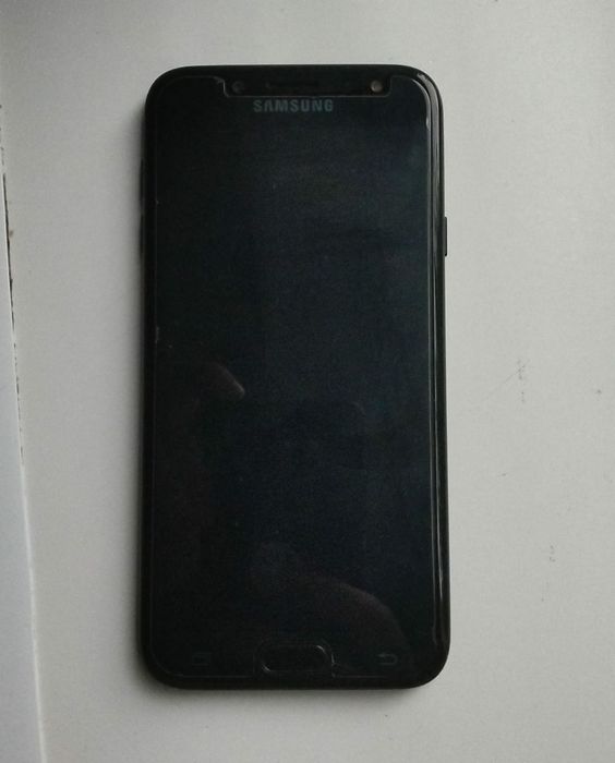 Продам самсунг джи 7
