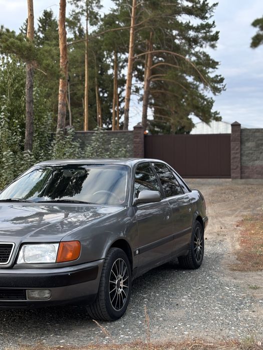 Продам Audi 100 c4 2.8