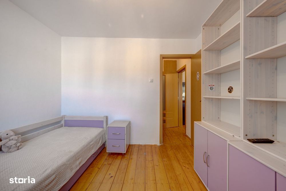 Apartament 4 camere cu centrala proprie, Dristor