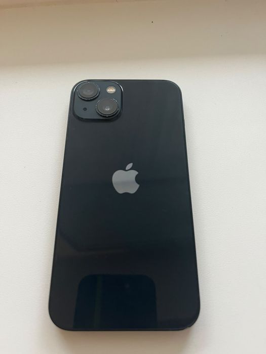 Продам Айфрн 13, память 128гб