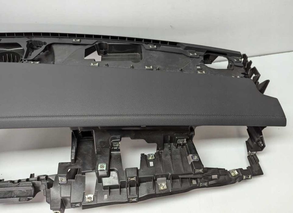 Арматурно табло ,airbag ,колани