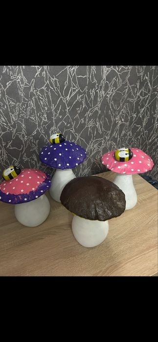 Продам фигурки для сада