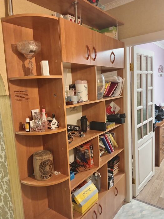 Продам шкаф. Под книги и тп