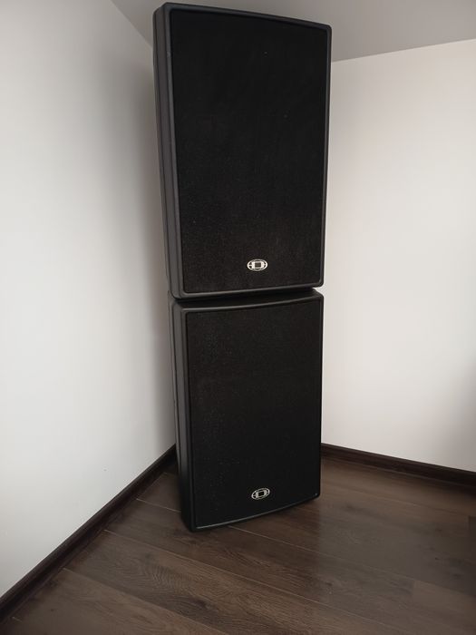 Boxe Dynacord Model D 15-3