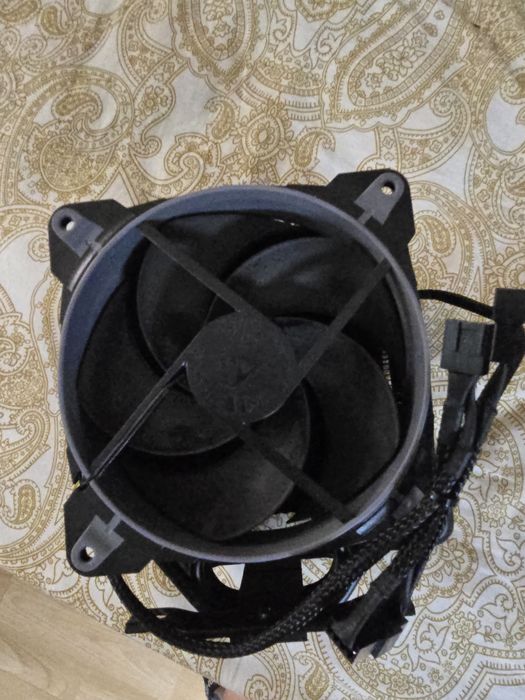 ARCTIC Freezer 34 eSports DUO tower CPU cooler.