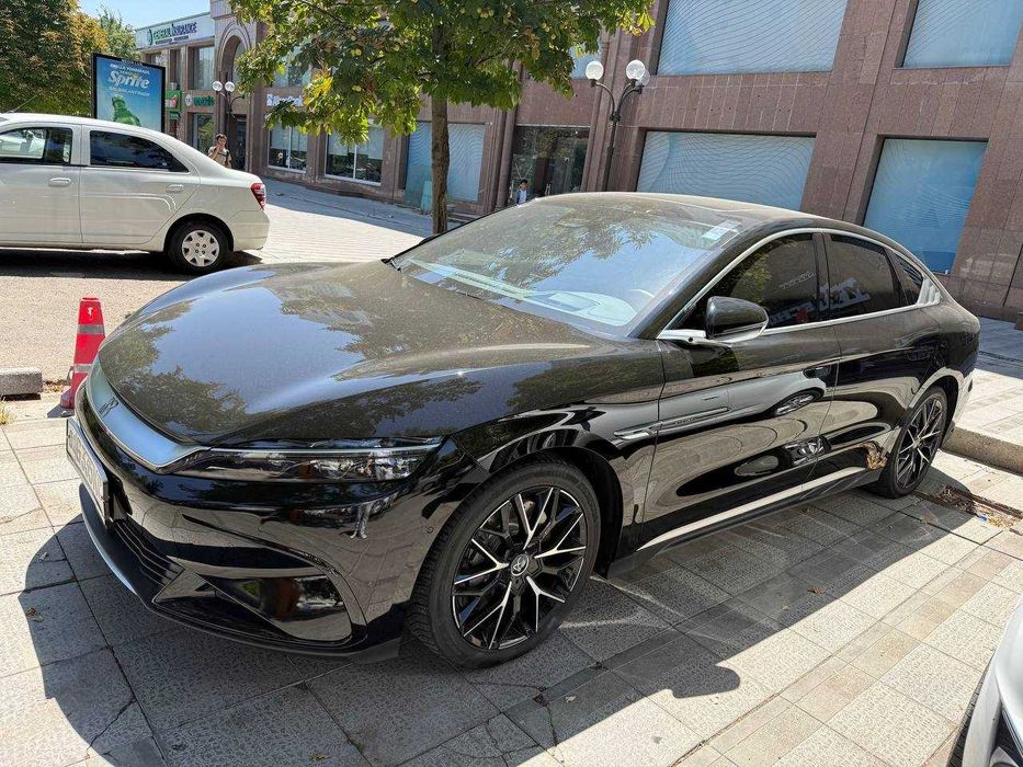 BYD Han EV 610 km Нахт ва муддатли тўлов асосида