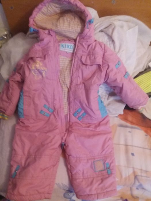 Комбинезоны платья куртки по 5000 до 7 лет кофты