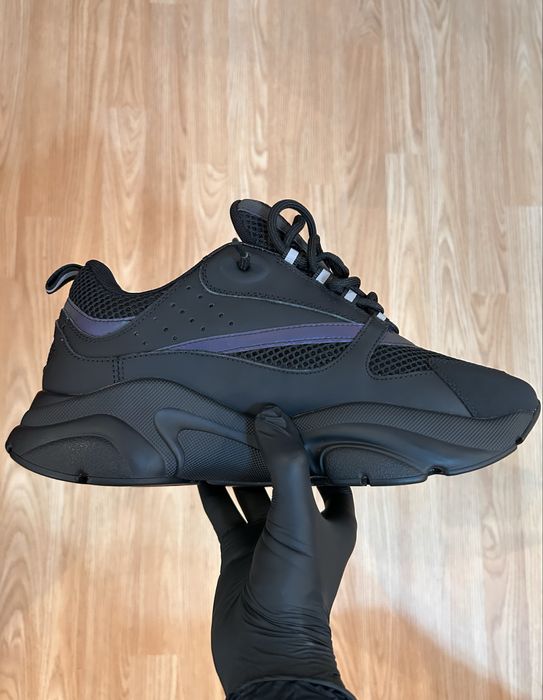 Dior b22, rainbow reflective