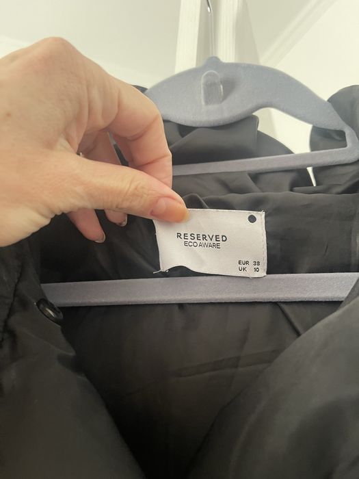 Geaca neagra Reserved