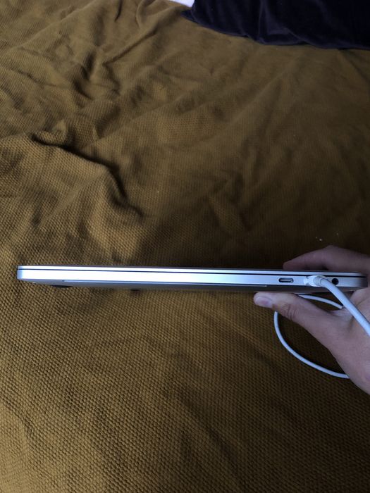 Лаптоп Apple MacBook Pro 2019, 13.3”