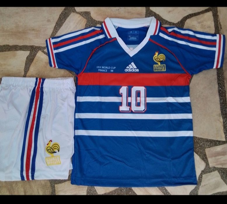 Детско юношески футболни екипи РЕТРО екипи