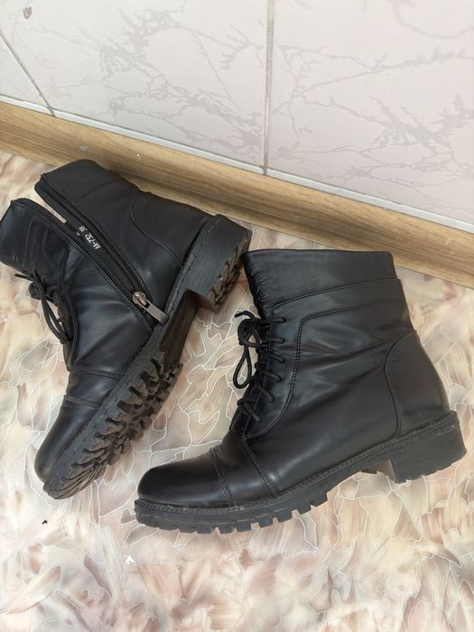 Демисезонные ботинки