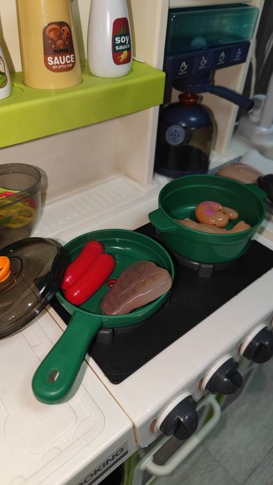 Продам детскую кухню