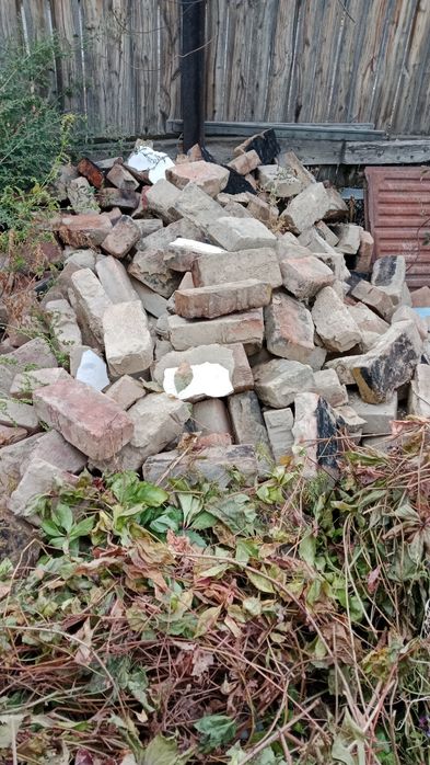 Красный кирпич советским б/у