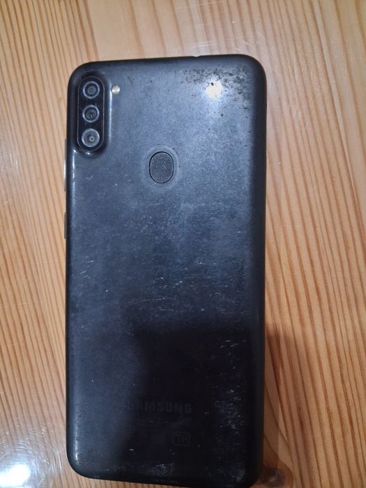 Продам самсунг А 11