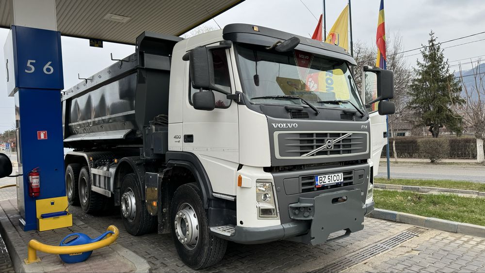 VOLVO 440 2009 — imagine 2