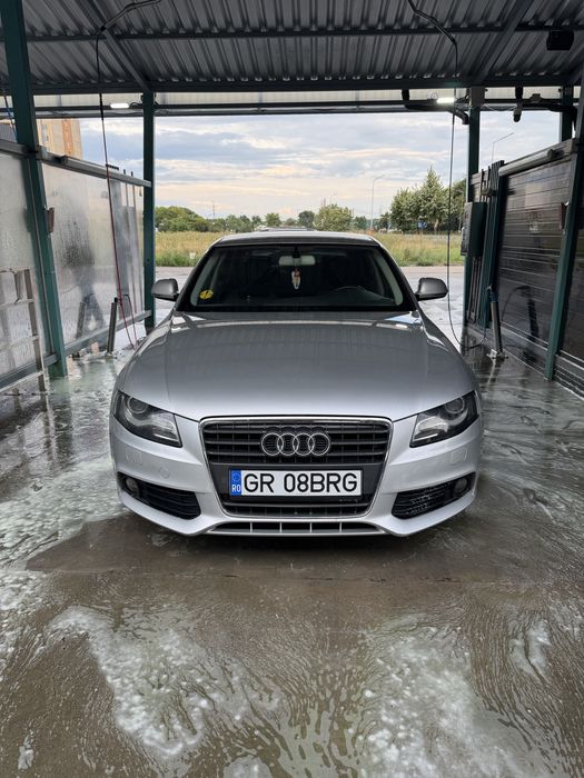 AUDI A4 0 — imagine 4