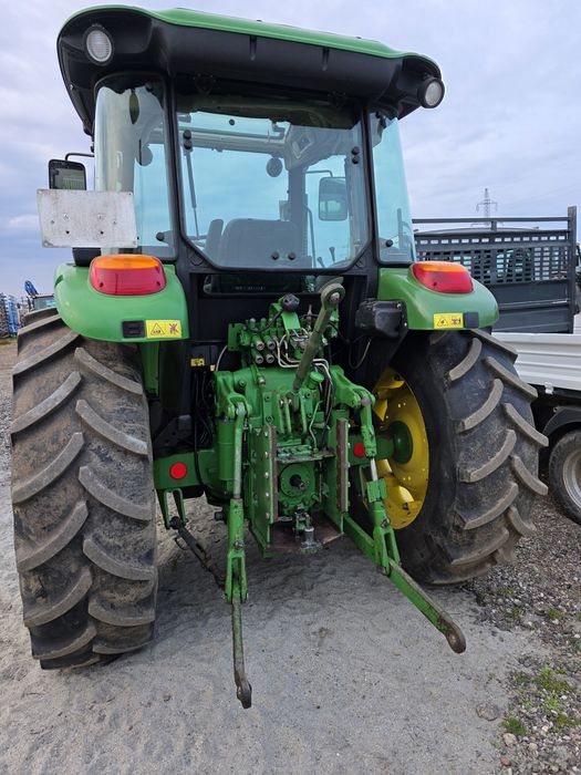 Tractor john deere 5820