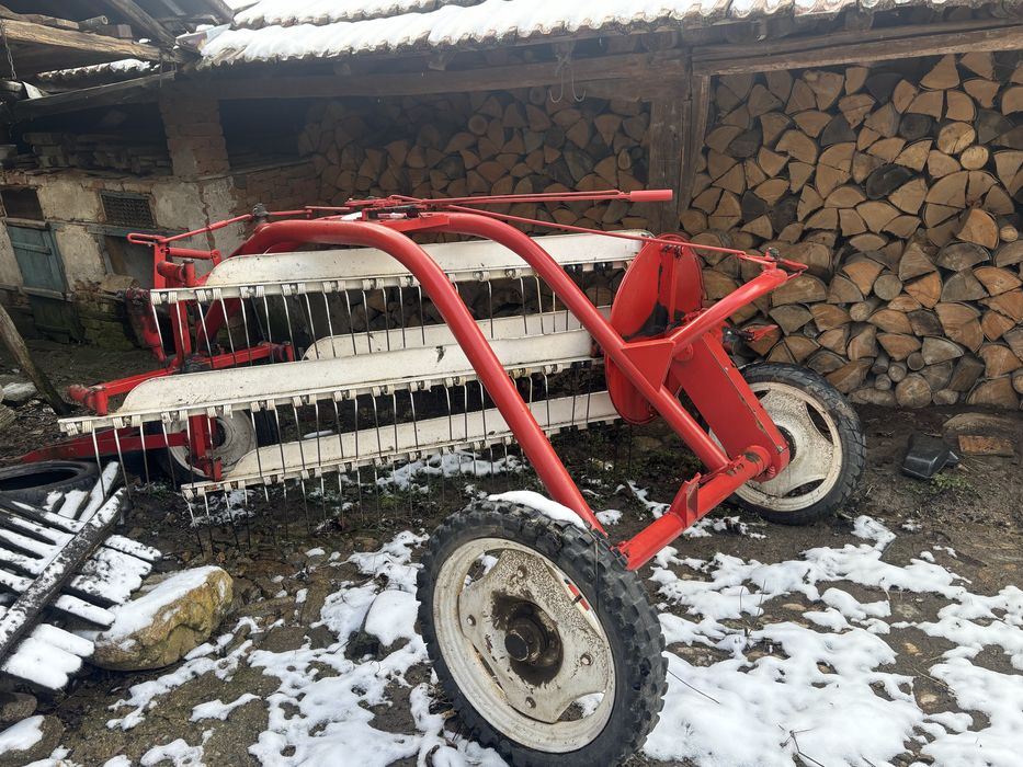 Сеносъбирач и сенообръщач